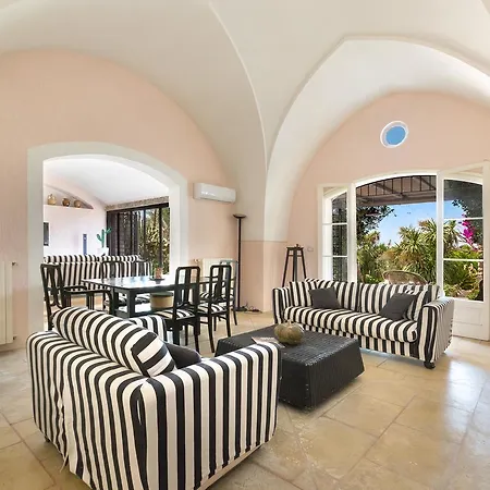 Country house Tenuta Oneira